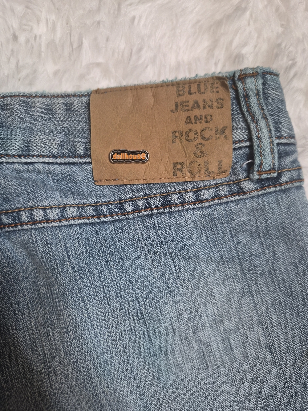 Vintage Y2K Dollhouse Jeans Cropped Capri Wave Wash Size 7 Cuffed Spring Summer - Picture 12 of 12
